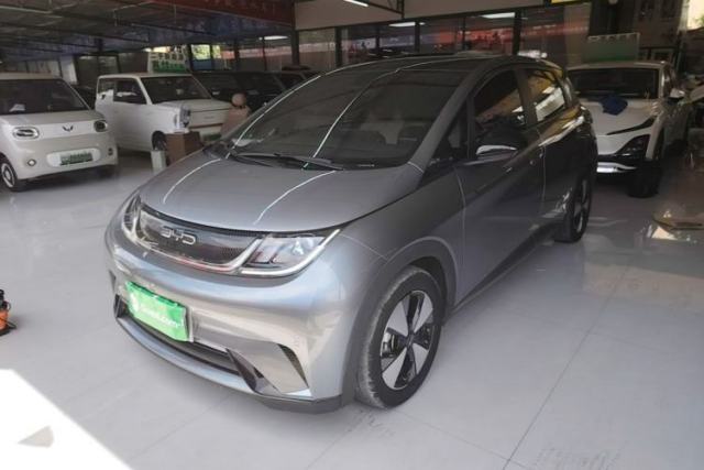 Used BYD Dolphin 2023 420 km Fashion Edition