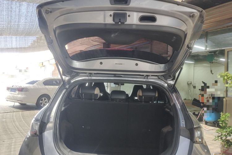 Used BYD Dolphin 2023 420 km Fashion Edition Trunk