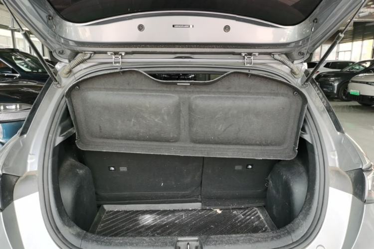 Used BYD Dolphin 2023 420 km Fashion Edition Trunk