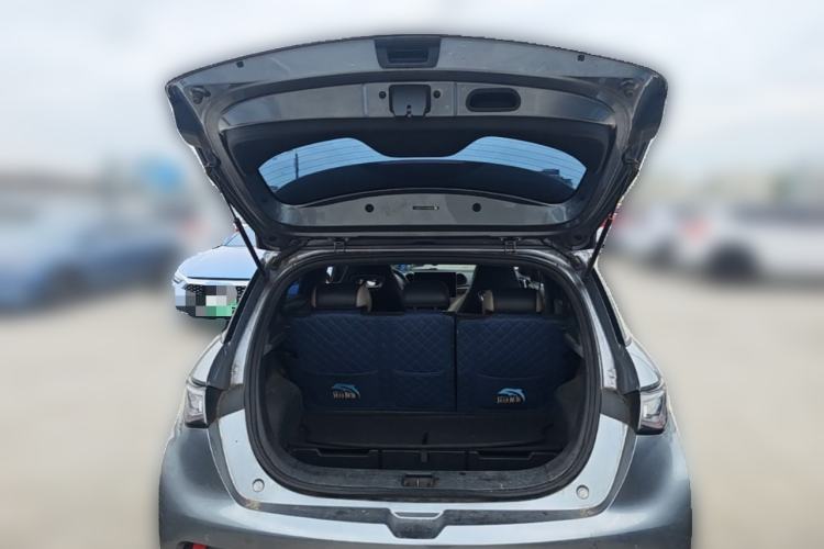 Used BYD Dolphin 2023 420 km Fashion Edition Trunk