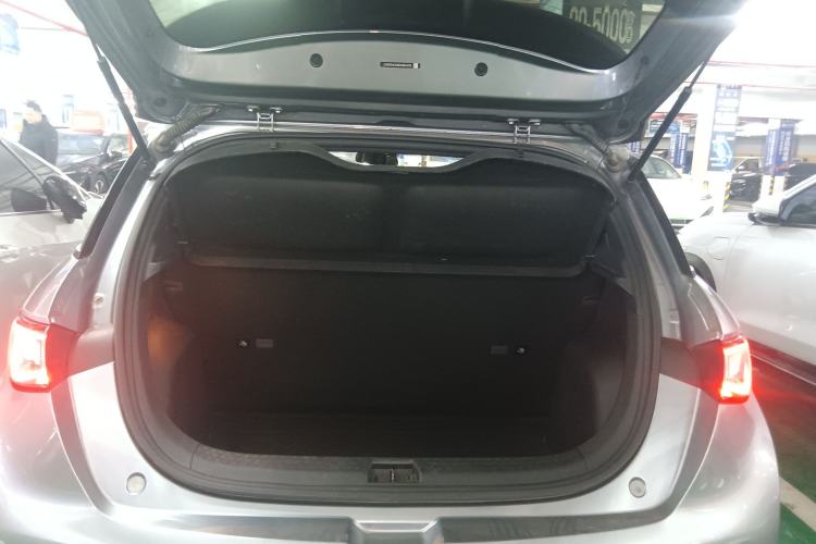 Used BYD Dolphin 2023 420 km Free Version Trunk