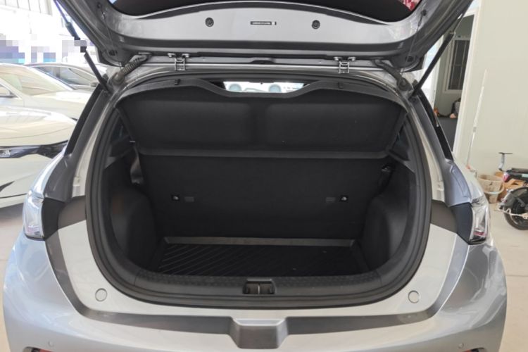 Used BYD Dolphin 2023 420 km Free Version Trunk