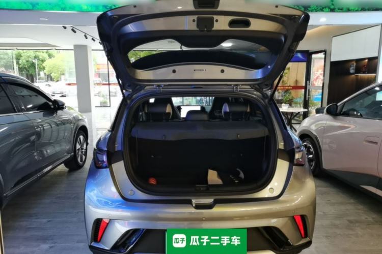 Used BYD Dolphin 2023 420 km Free Version Trunk