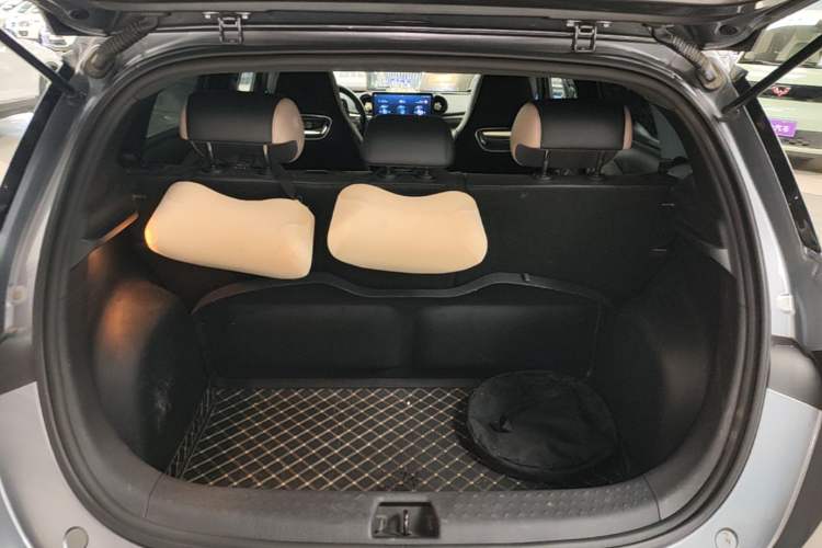 Used BYD Dolphin 2023 420 km Fashion Edition Trunk