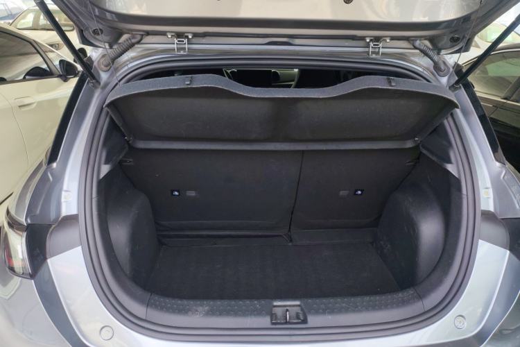 Used BYD Dolphin 2023 420 km Fashion Edition Trunk