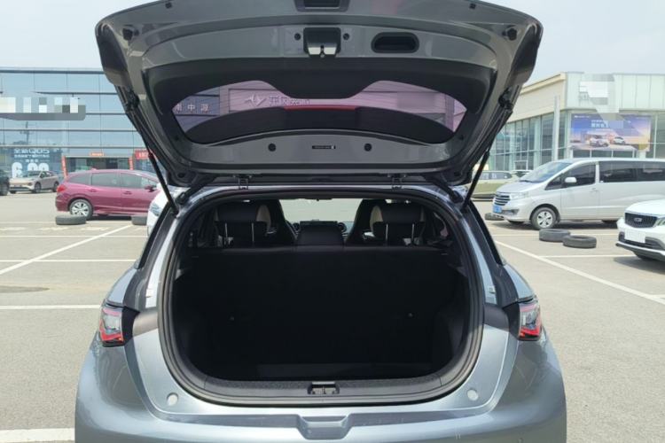 Used BYD Dolphin 2023 420 km Free Version Trunk