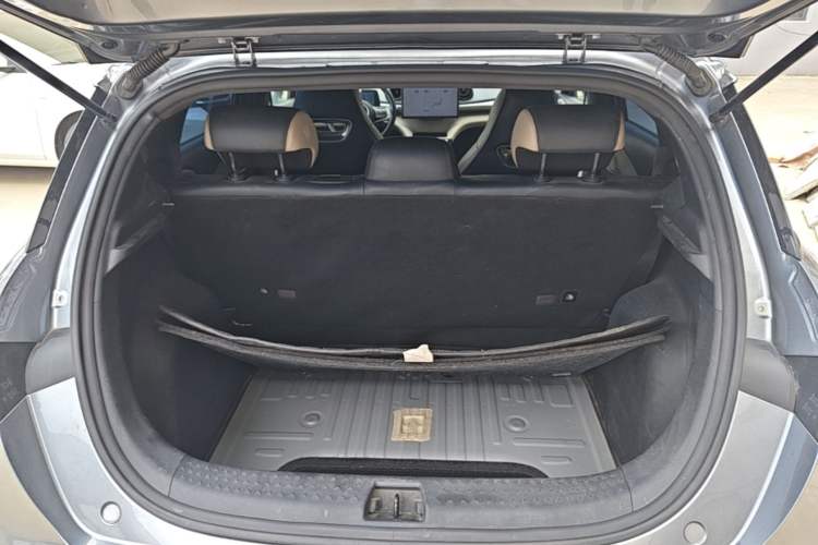 Used BYD Dolphin 2023 420 km Free Version Trunk