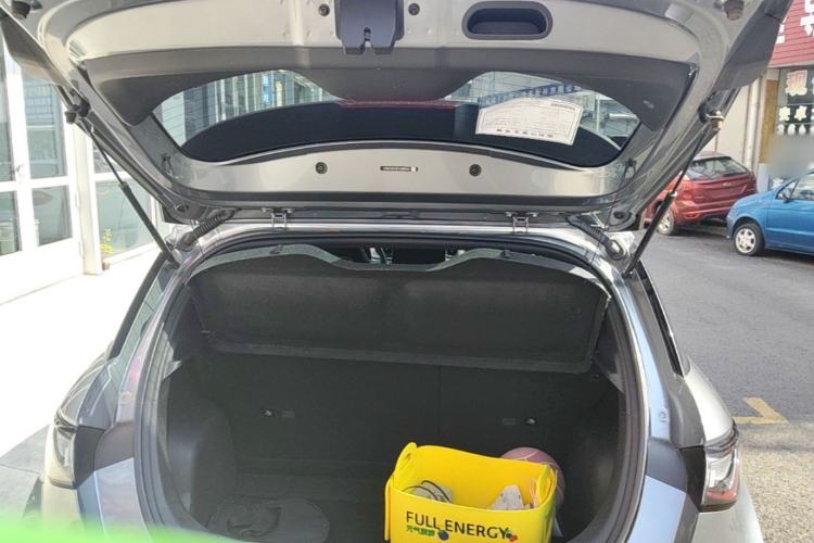 Used BYD Dolphin 2023 420 km Fashion Edition Trunk