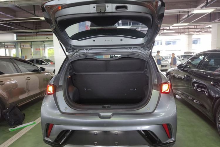 Used BYD Dolphin 2023 420 km Free Version Trunk