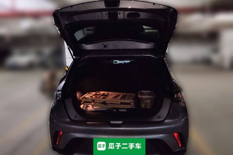 Used BYD Dolphin 2023 420 km Fashion Edition Trunk
