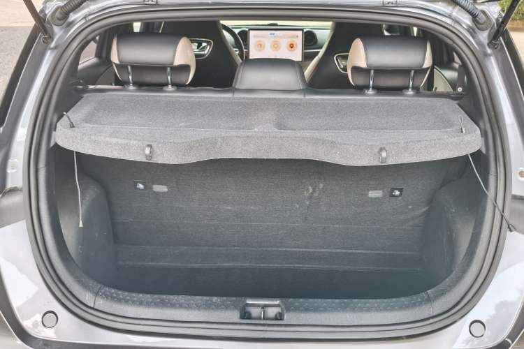 Used BYD Dolphin 2023 420 km Free Version Trunk