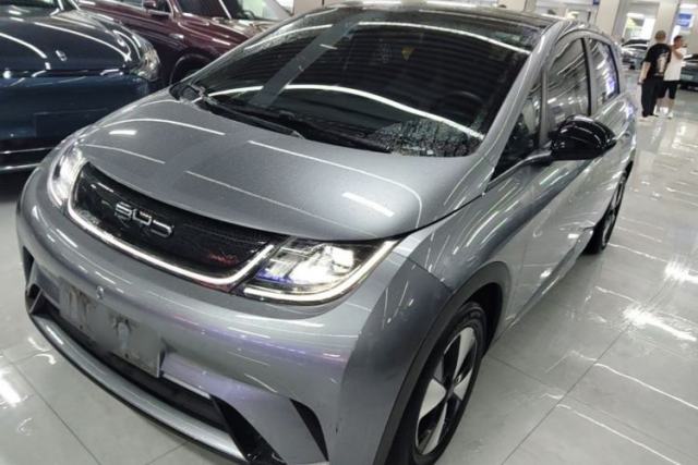Used BYD Dolphin 2023 420 km Fashion Edition