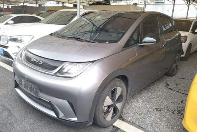 Used BYD Dolphin 2023 420 km Fashion Edition