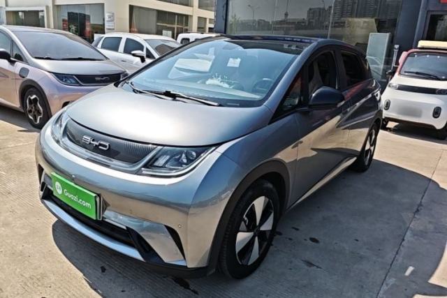 Used BYD Dolphin 2023 420 km Fashion Edition