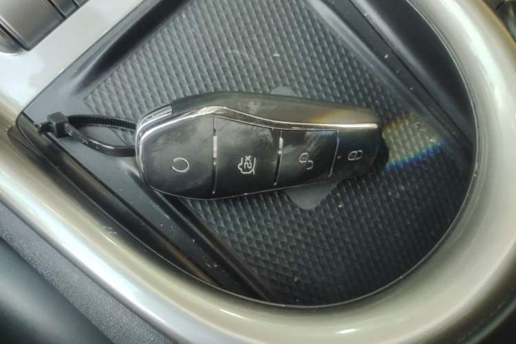 Used BYD Dolphin 2023 420 km Fashion Edition Vehicle Key