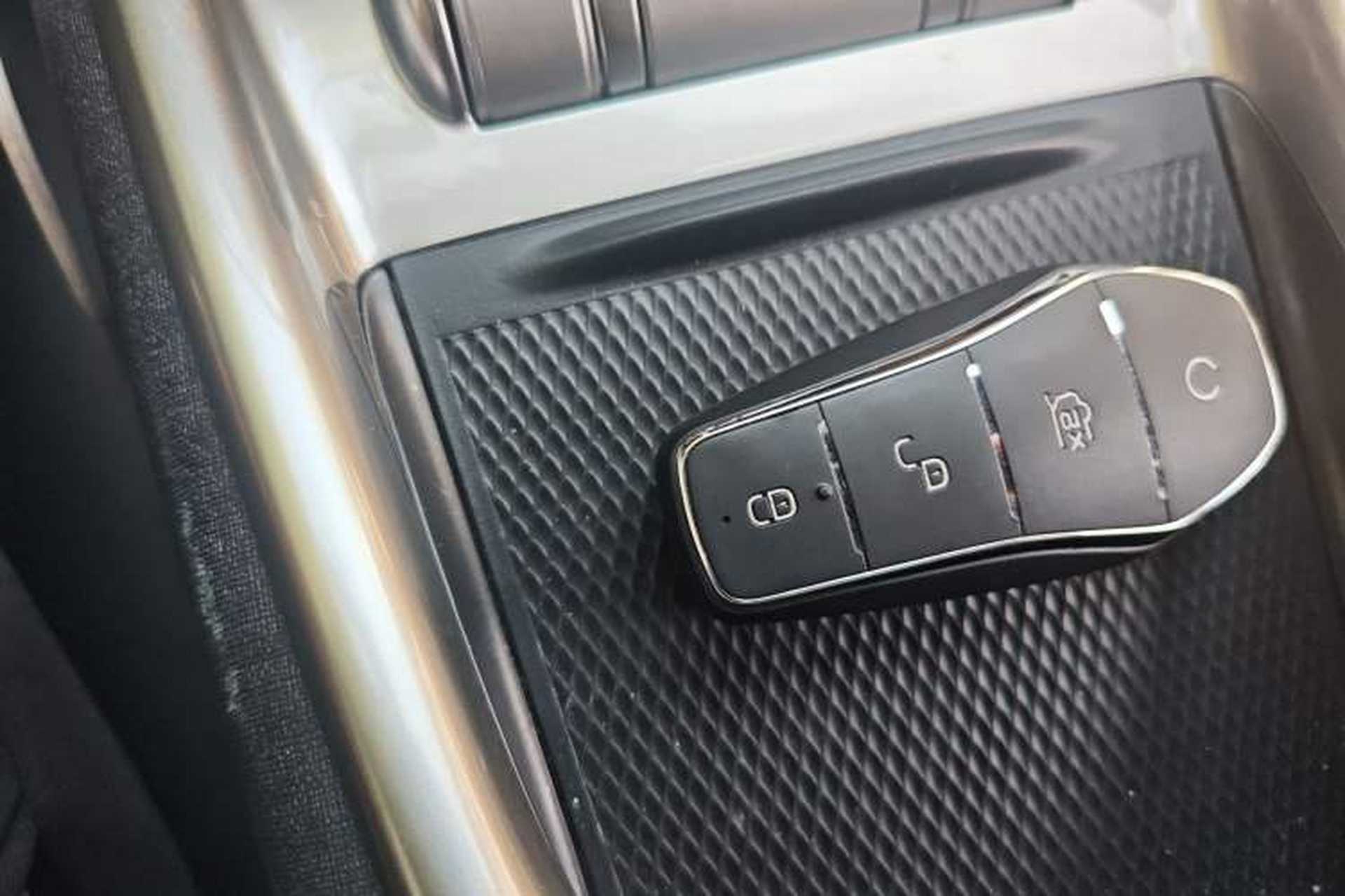 Used BYD Dolphin 2023 420 km Free Version Vehicle Key