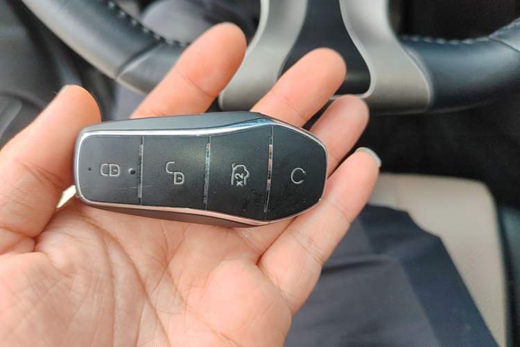 Used BYD Dolphin 2023 420 km Fashion Edition Vehicle Key