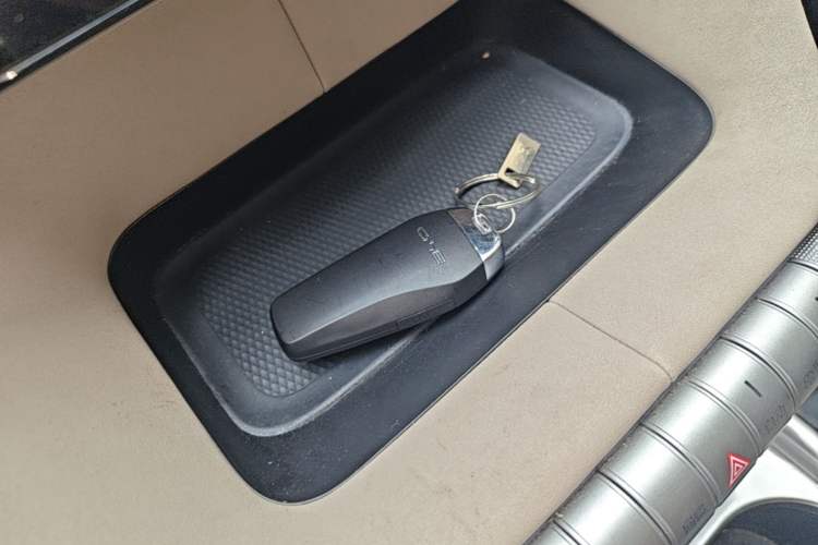 Used BYD Dolphin 2023 420 km Free Version Vehicle Key