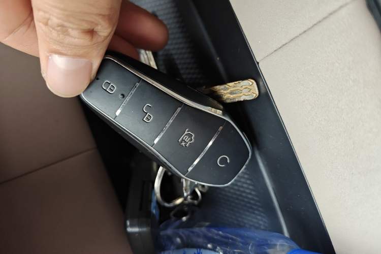 Used BYD Dolphin 2023 420 km Fashion Edition Vehicle Key
