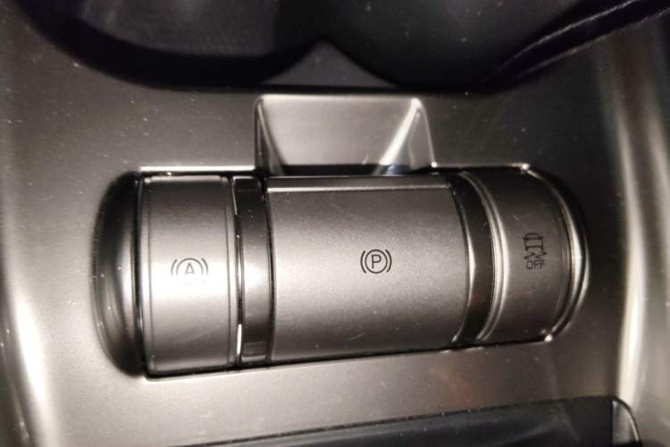 Used BYD Dolphin 2023 420 km Fashion Edition Vehicle Key