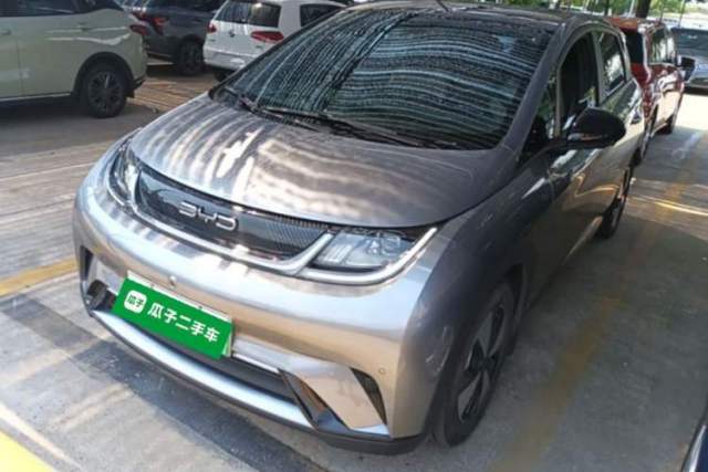 Used BYD Dolphin 2023 420 km Fashion Edition