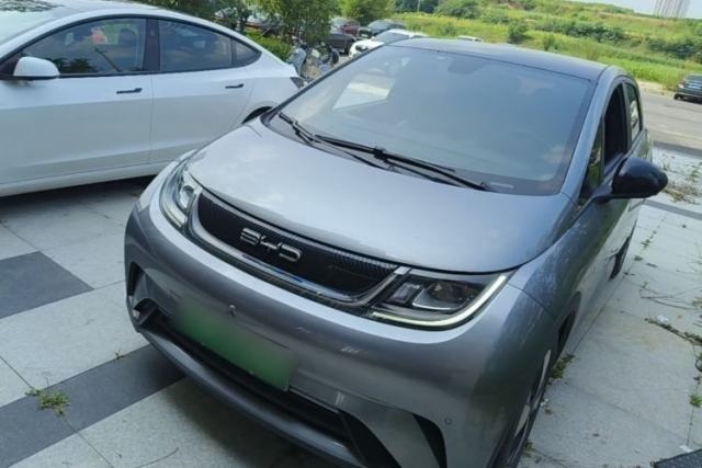 BYD Dolphin 2023 420 km Fashion Edition de segunda mano