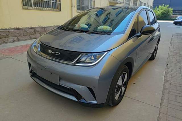 Used BYD Dolphin 2023 420 km Fashion Edition