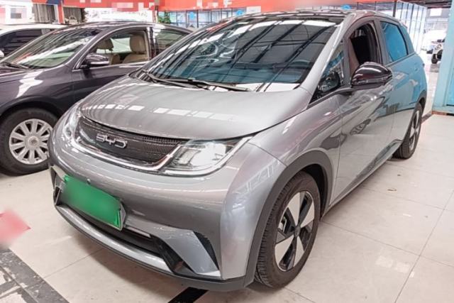 Used BYD Dolphin 2023 420 km Fashion Edition