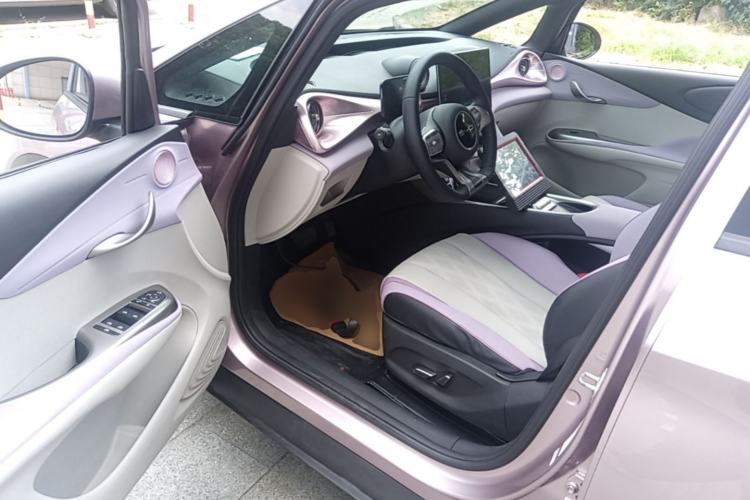 Used BYD Dolphin 2023 420 km Fashion Edition Driver Seat