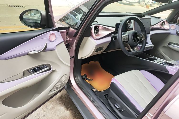 Used BYD Dolphin 2023 420 km Fashion Edition Driver Seat