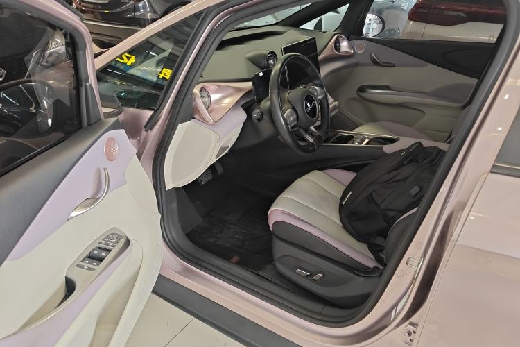 Used BYD Dolphin 2023 420 km Free Version Driver Seat