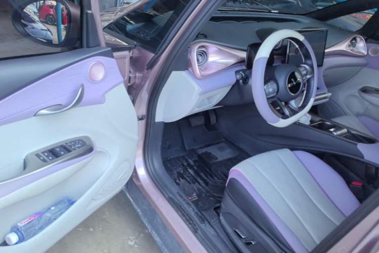 Used BYD Dolphin 2023 420 km Free Version Driver Seat