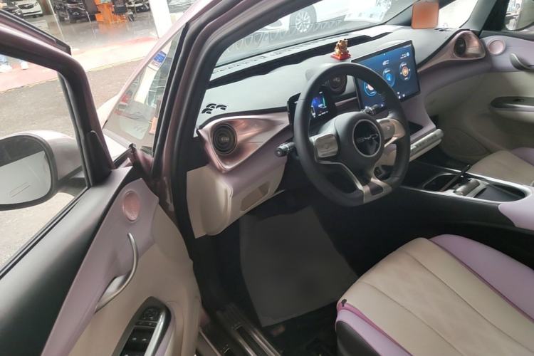 Used BYD Dolphin 2023 420 km Free Version Driver Seat