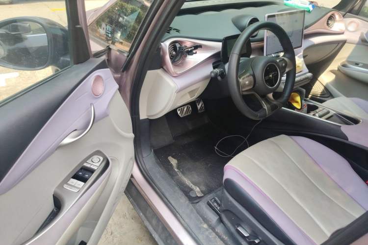 Used BYD Dolphin 2023 420 km Fashion Edition Driver Seat