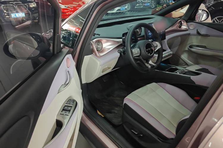 Used BYD Dolphin 2023 420 km Fashion Edition Driver Seat