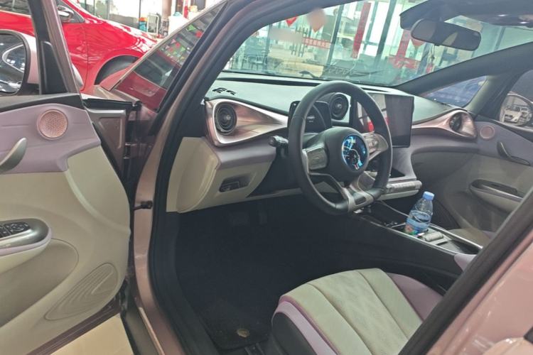 Used BYD Dolphin 2023 420 km Fashion Edition Driver Seat