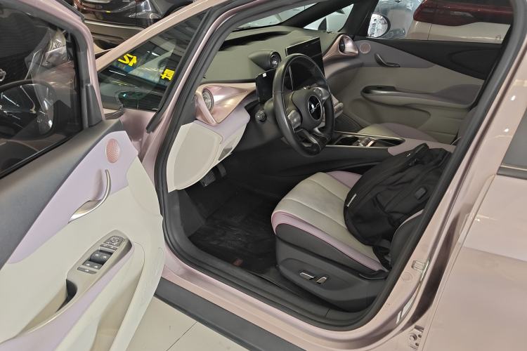 Used BYD Dolphin 2023 420 km Free Version Driver Seat