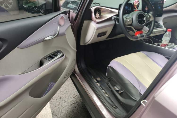 Used BYD Dolphin 2023 420 km Fashion Edition Driver Seat