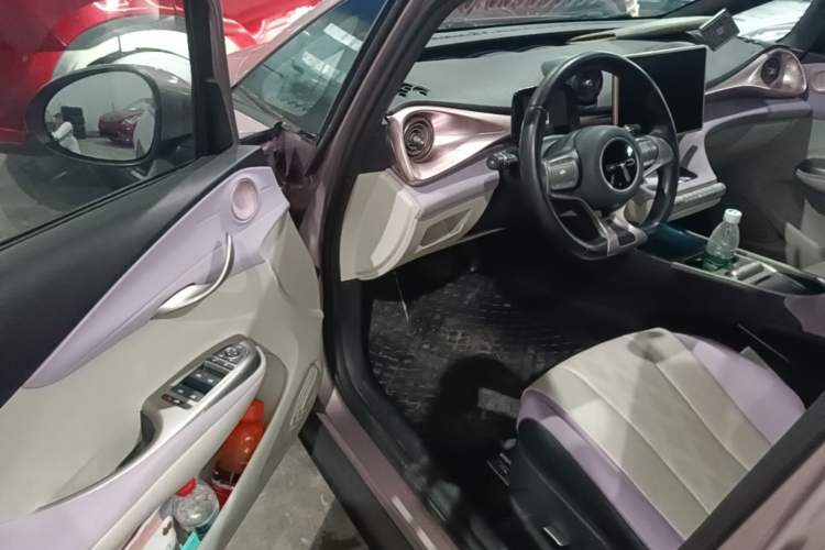 Used BYD Dolphin 2023 420 km Fashion Edition Driver Seat