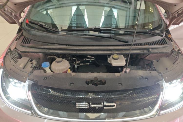 Used BYD Dolphin 2023 420 km Fashion Edition Engine Bay