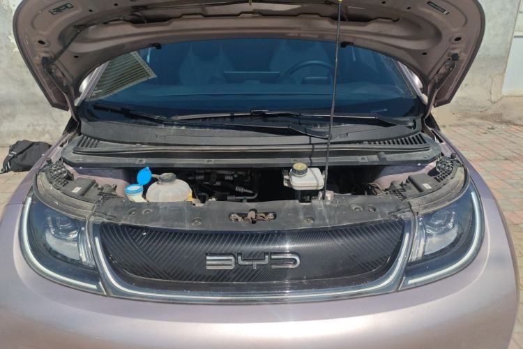 Used BYD Dolphin 2023 420 km Free Version Engine Bay