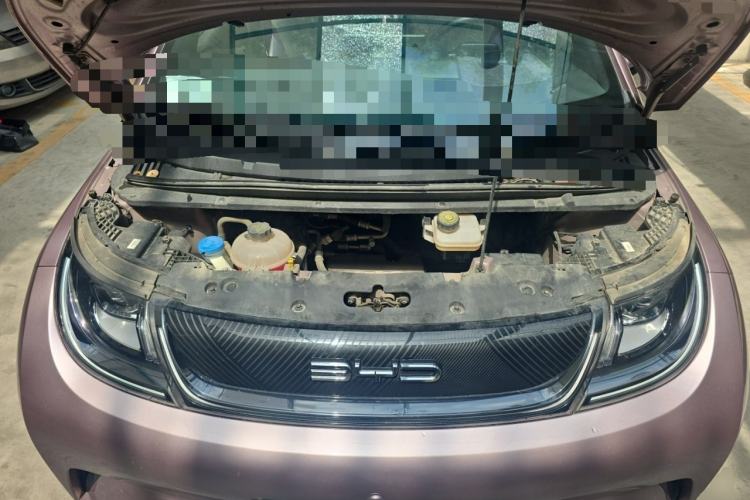 Used BYD Dolphin 2023 420 km Free Version Engine Bay
