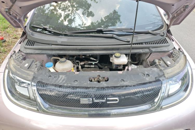 Used BYD Dolphin 2023 420 km Fashion Edition Engine Bay