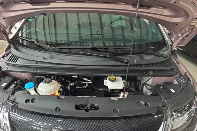 Used BYD Dolphin 2023 420 km Fashion Edition Engine Bay