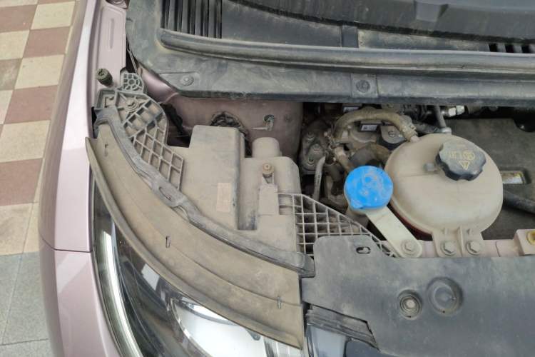 Used BYD Dolphin 2023 420 km Free Version Engine Bay Right