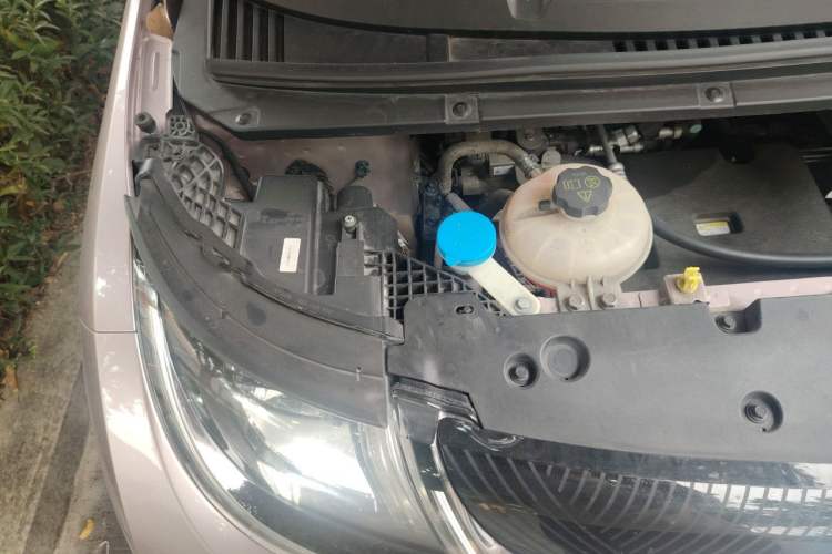 Used BYD Dolphin 2023 420 km Fashion Edition Engine Bay Right