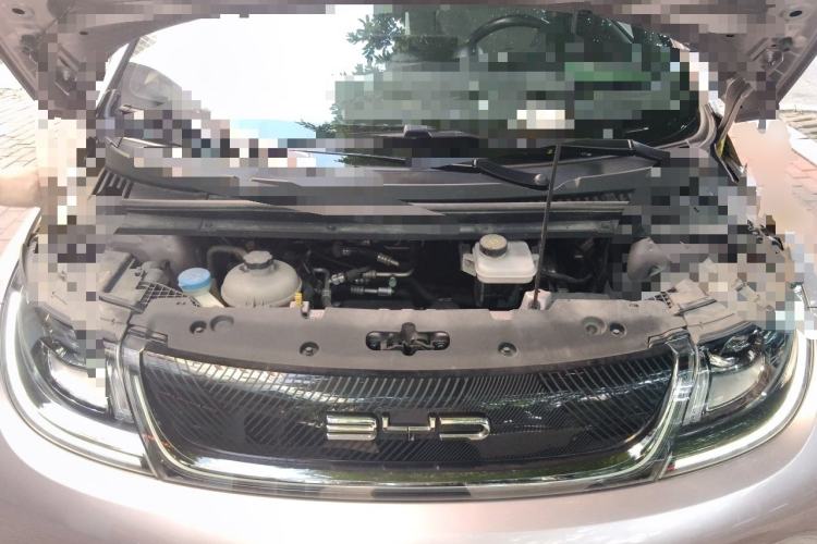 Used BYD Dolphin 2023 420 km Free Version Engine Bay