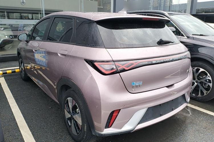 Used BYD Dolphin 2023 420 km Fashion Edition Exterior 2