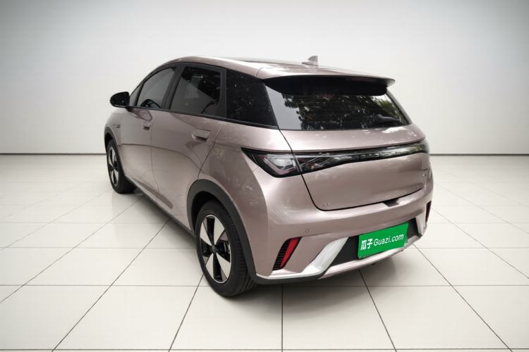 Used BYD Dolphin 2023 420 km Fashion Edition Exterior 3