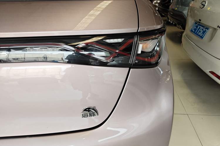 Used BYD Dolphin 2023 420 km Free Version Exterior 3